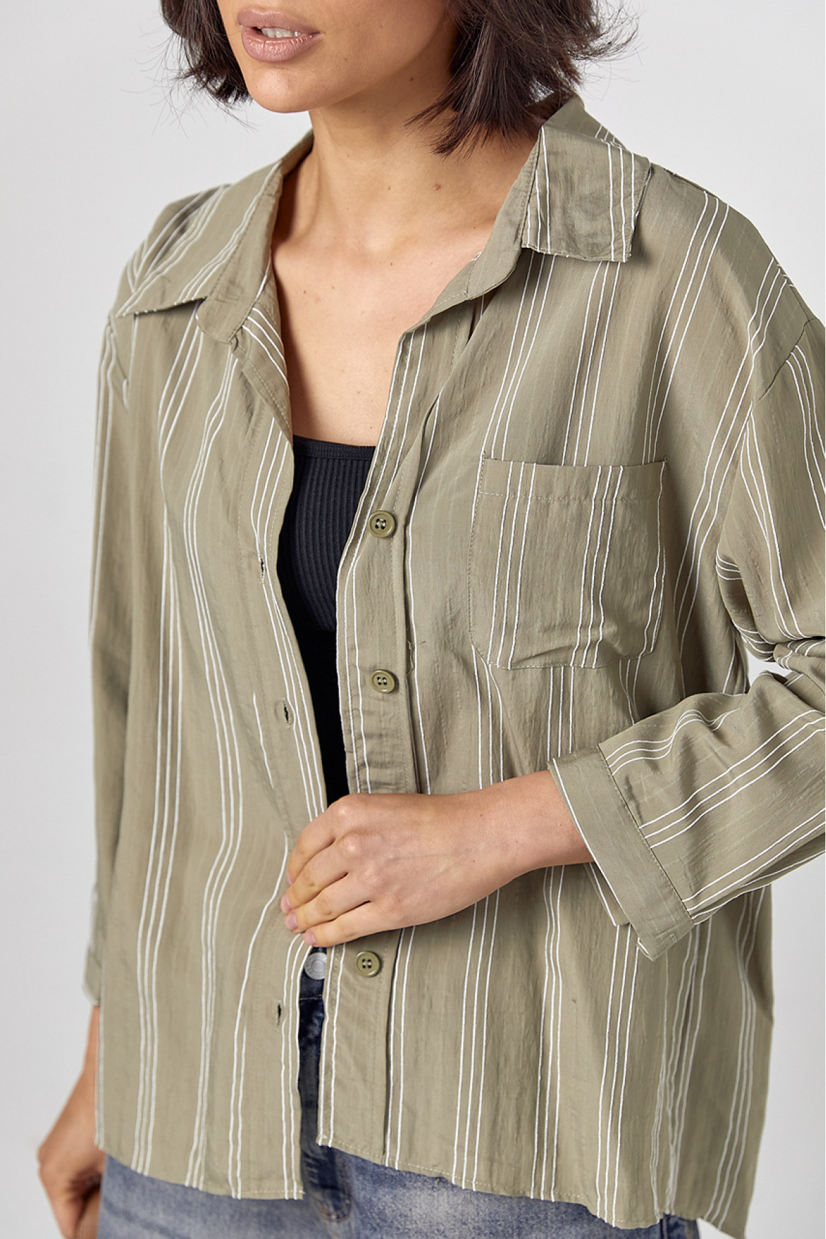 Жіноча сорочка у смужку з рукавами три чверті  хакі колір