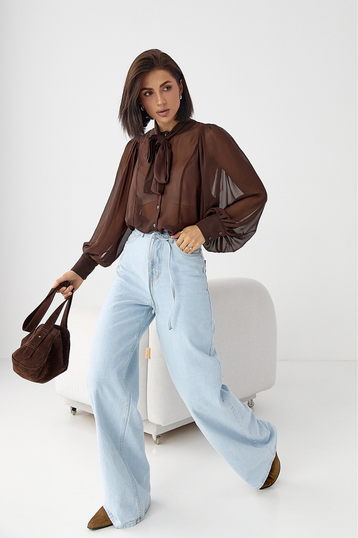 Прозора блуза з рукавамиліхтариками  коричневий колір