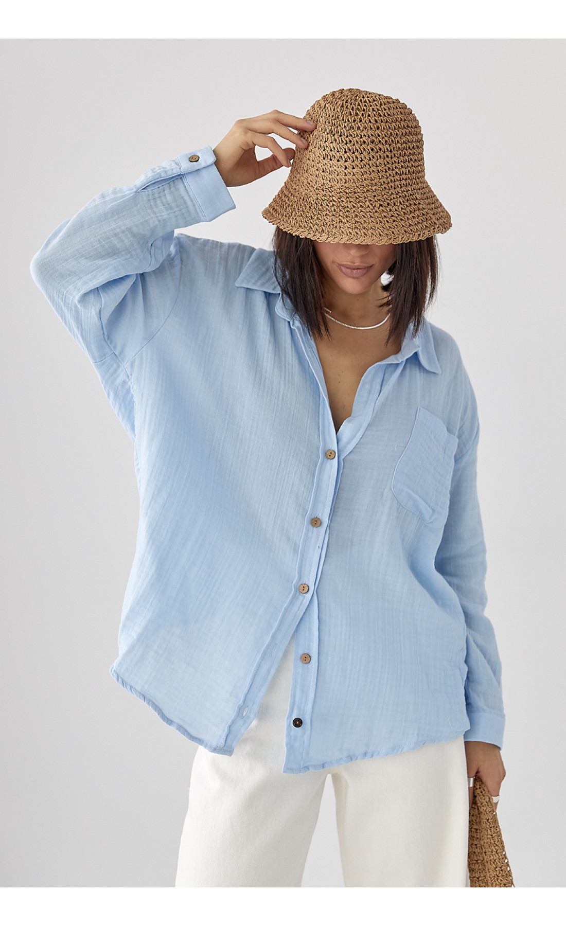 Муслінова сорочка на ґудзиках  блакитний колір