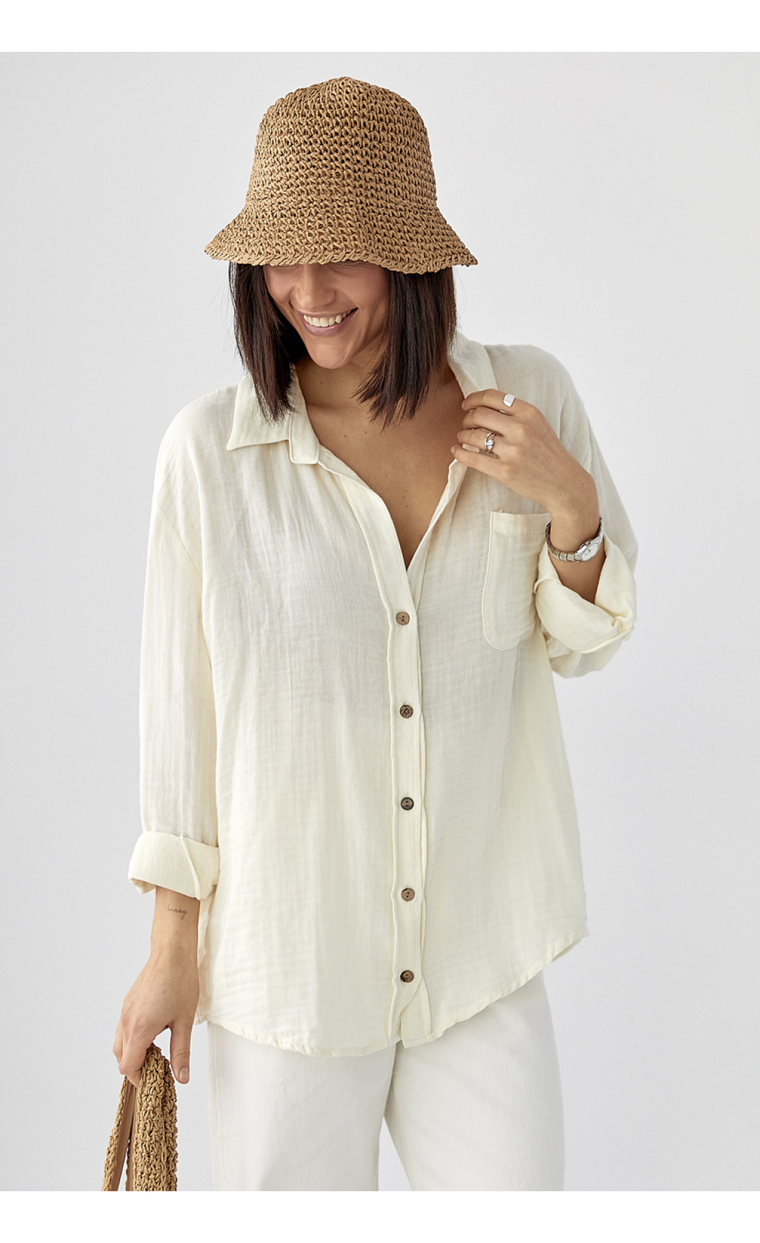 Муслінова сорочка на ґудзиках  кремовий колір
