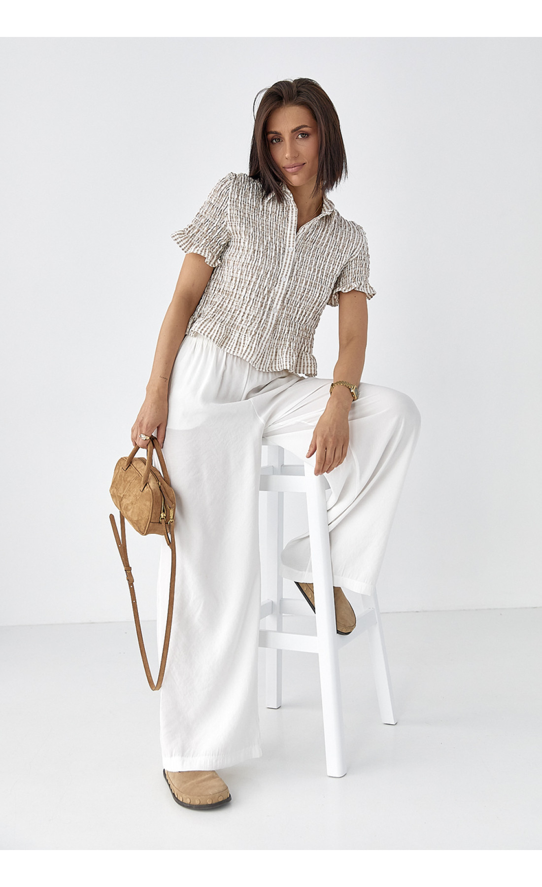 Смугаста блуза з ефектом жатки  кавовий колір