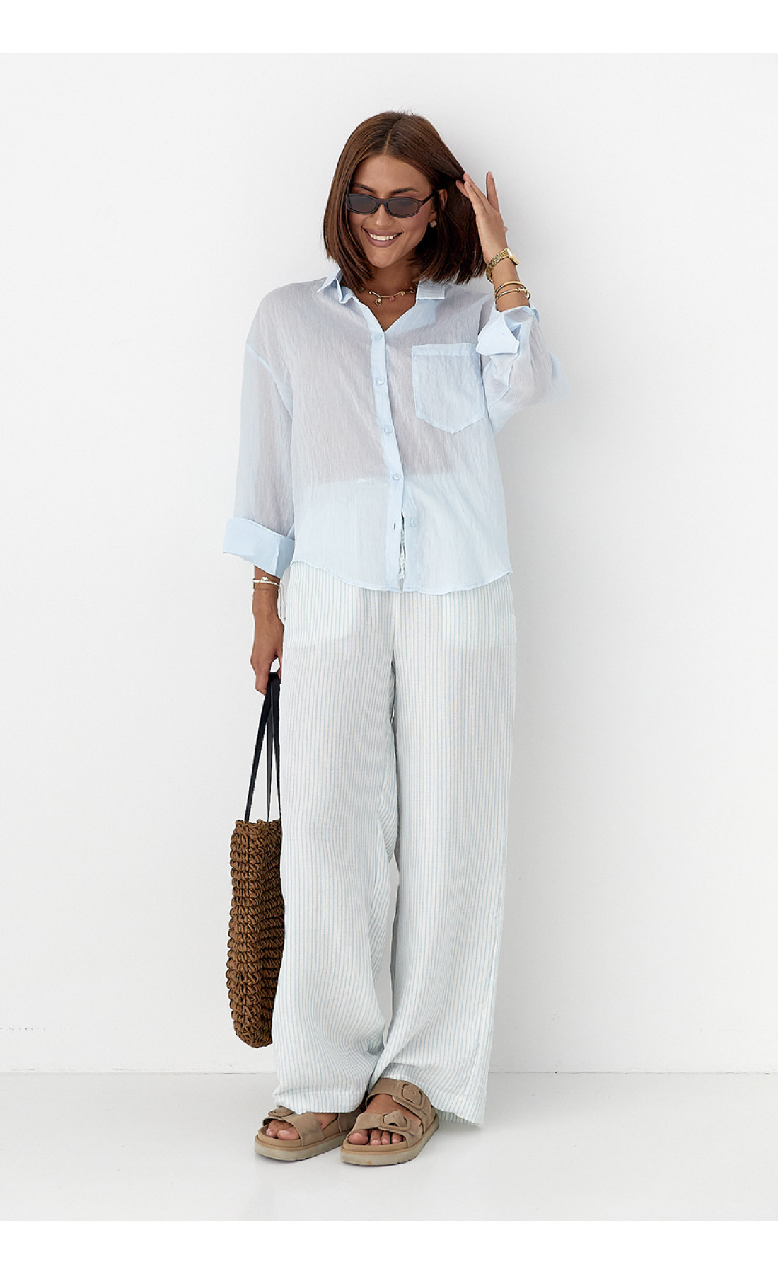 Смугаста прозора сорочка  блакитний колір