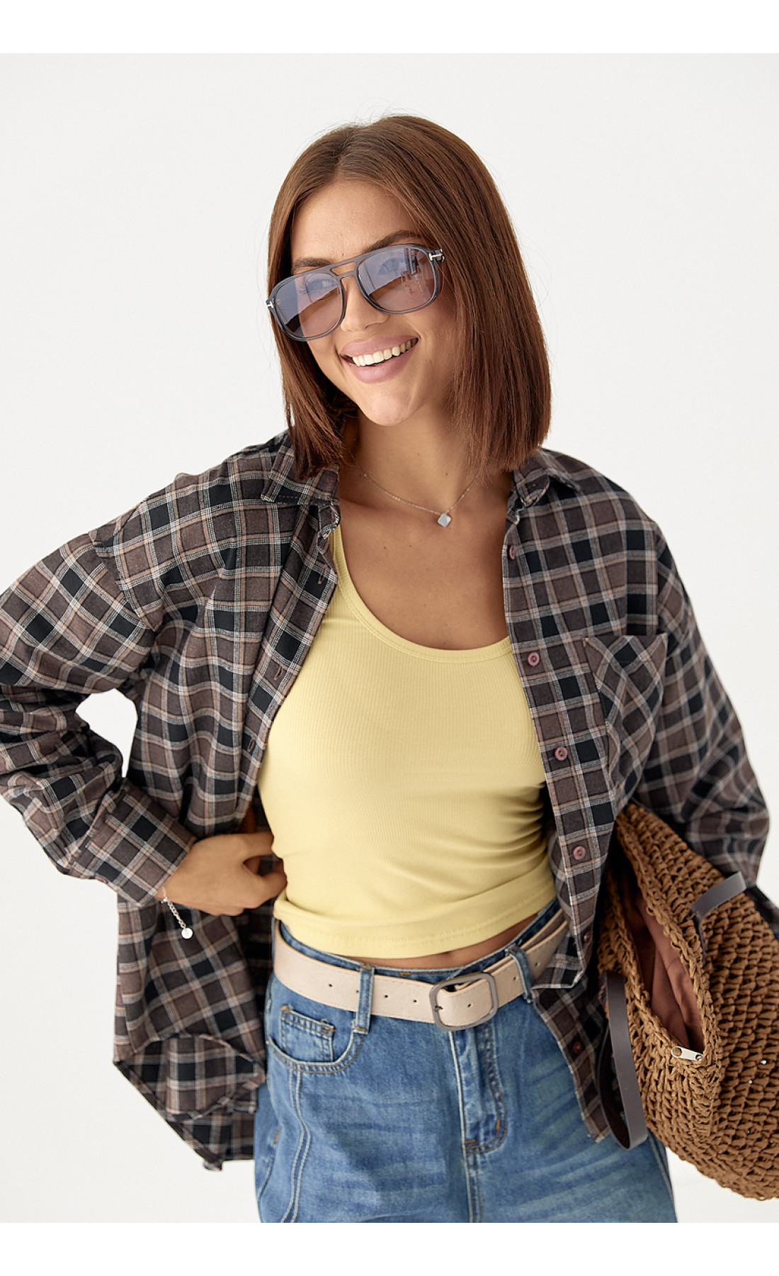 Картата сорочка з відкладним коміром  коричневий колір