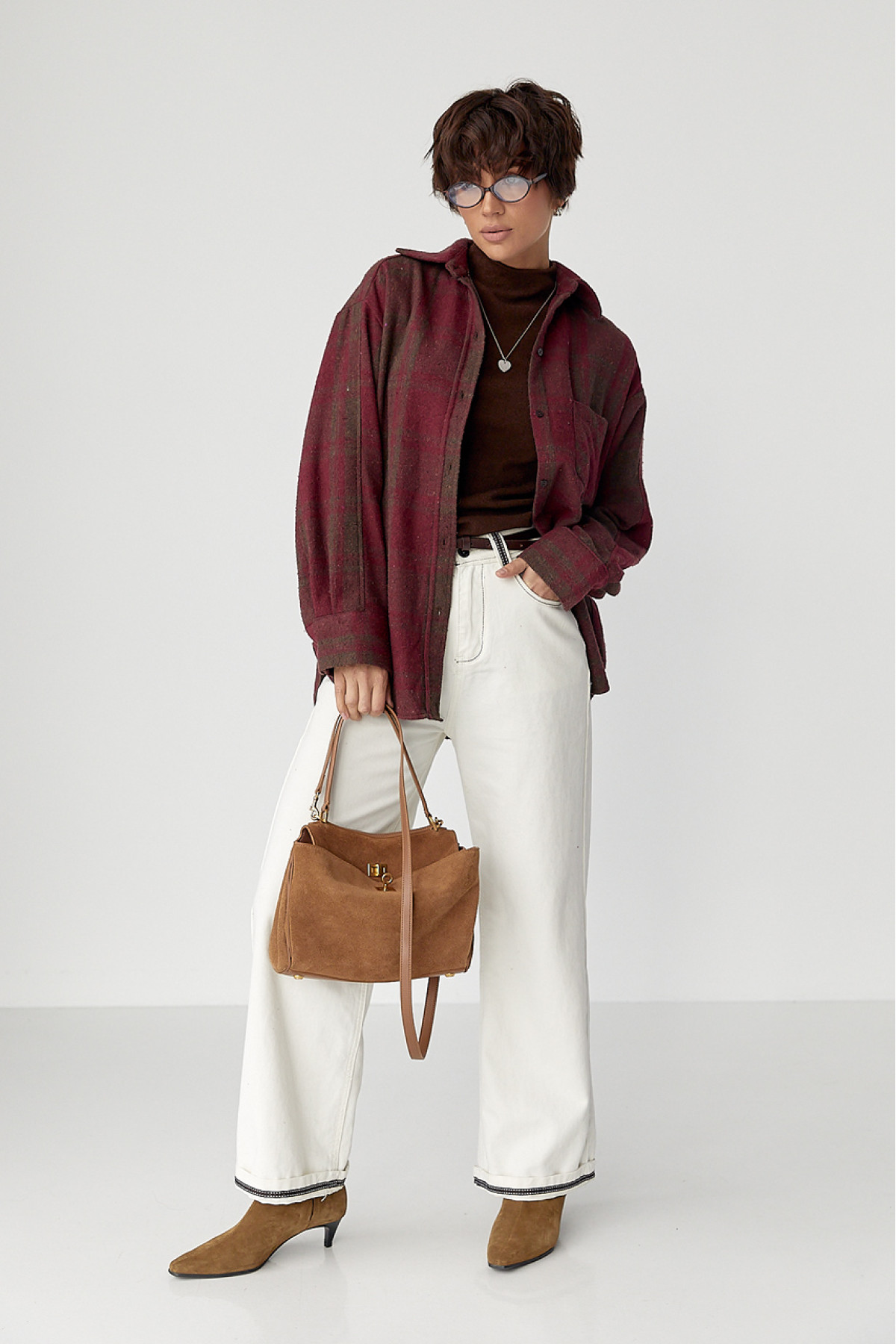 Тепла сорочка в клітинку з накладною кишенею  бордо колір