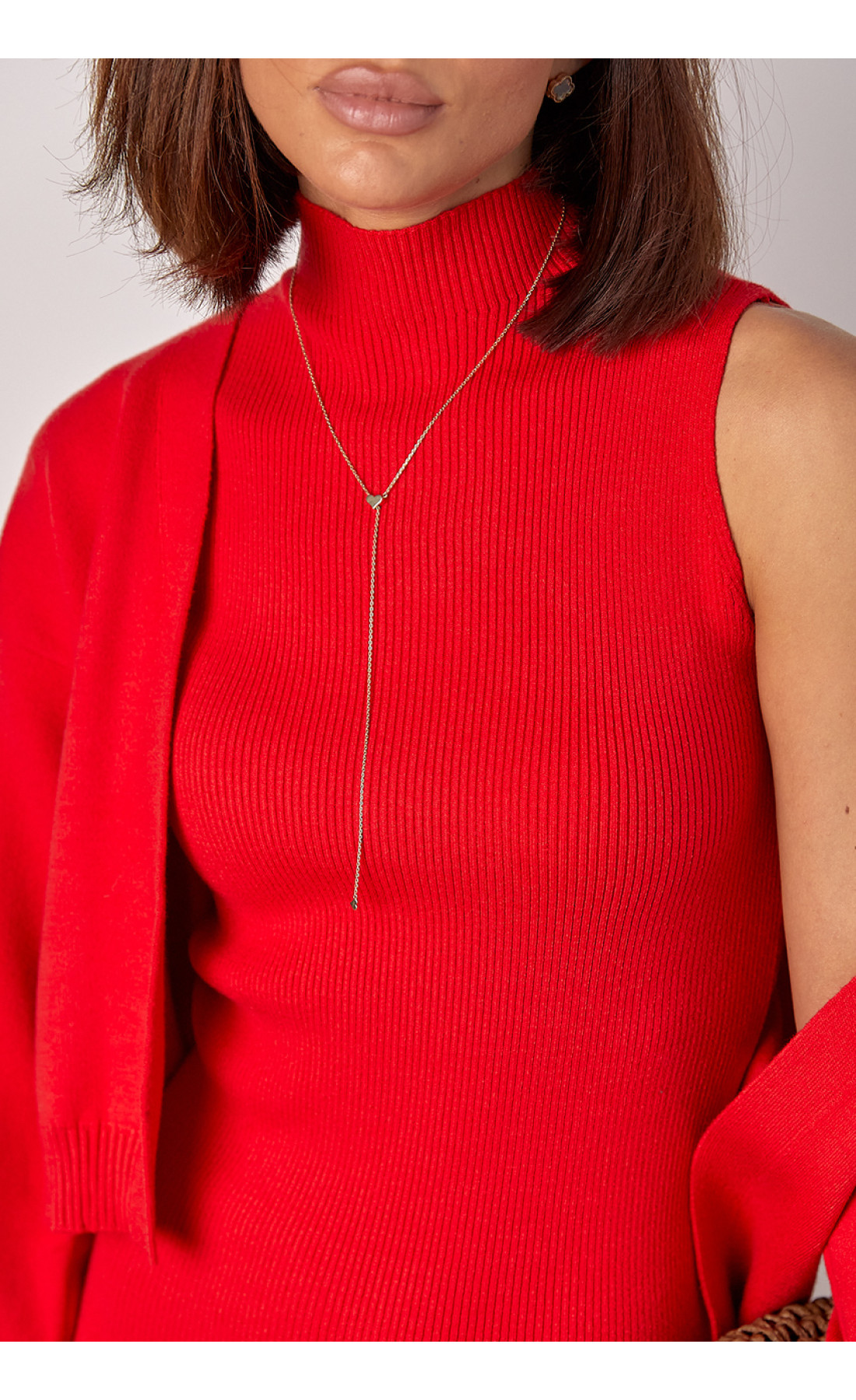 В'язаний костюм із сукнею в рубчик і кардиганом без застібки  червоний колір