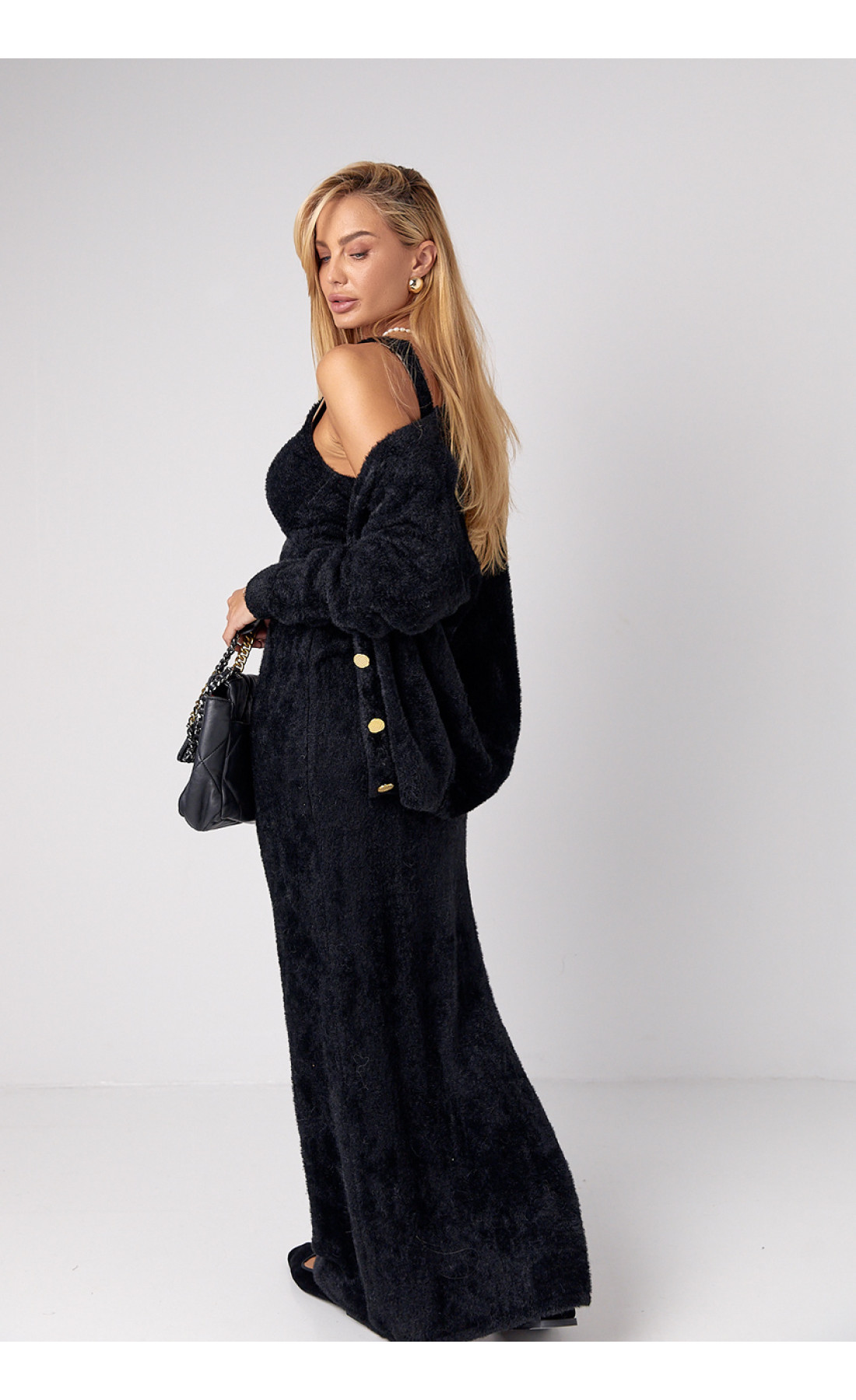 Жіночий костюмтрійка з альпаки  чорний колір