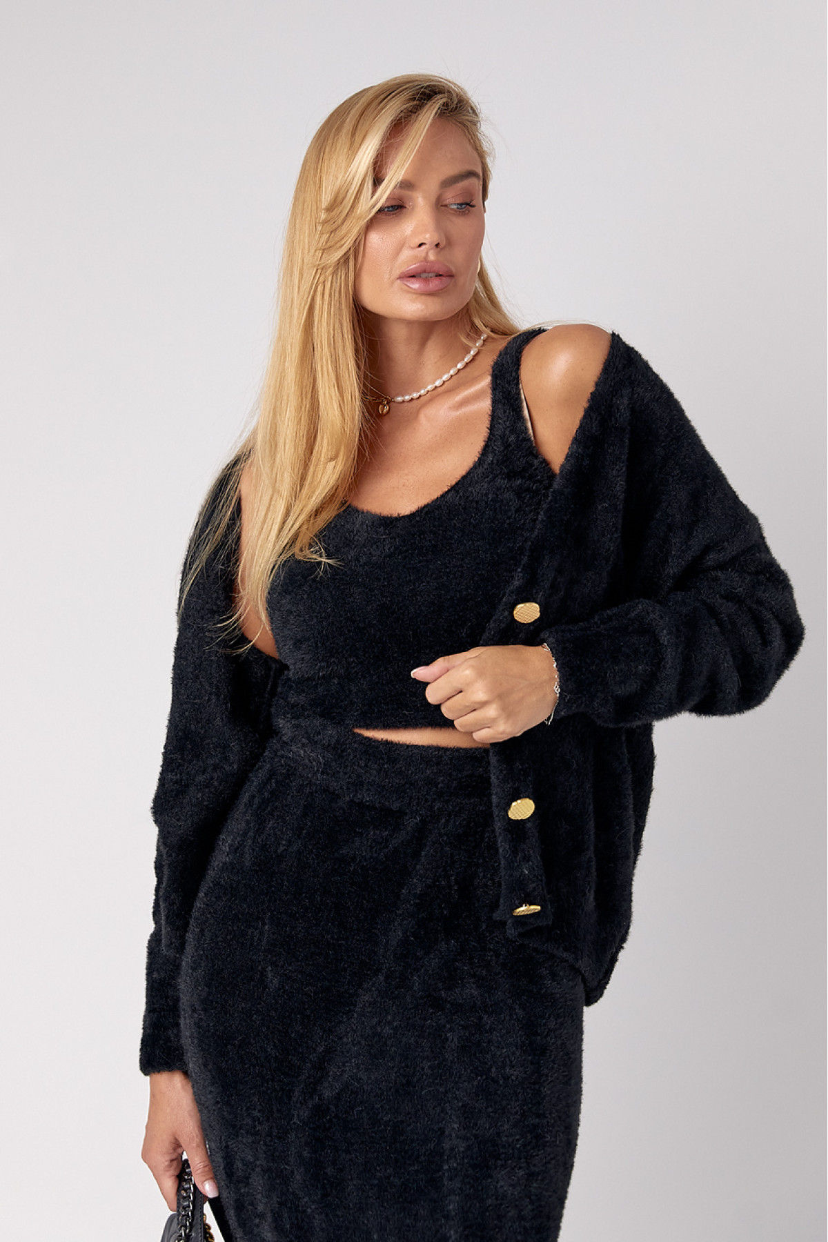 Жіночий костюмтрійка з альпаки  чорний колір