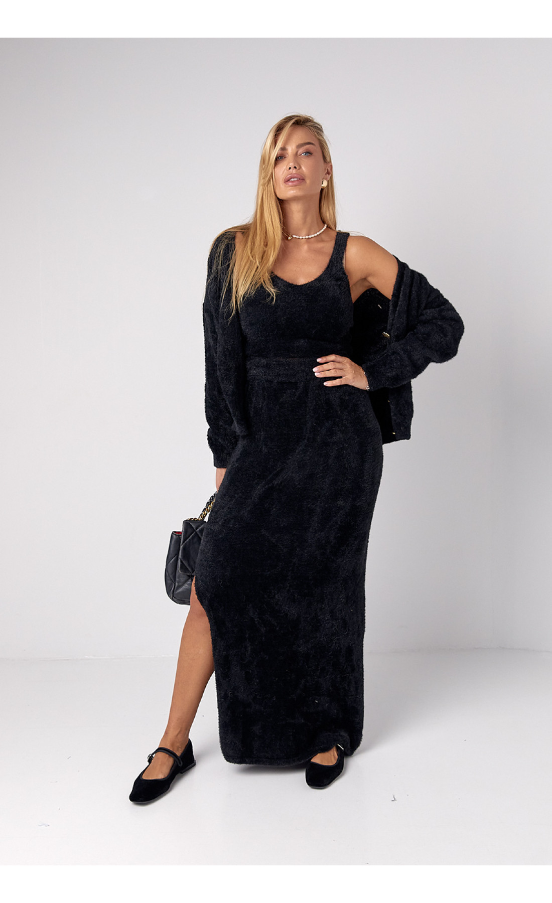 Жіночий костюмтрійка з альпаки  чорний колір