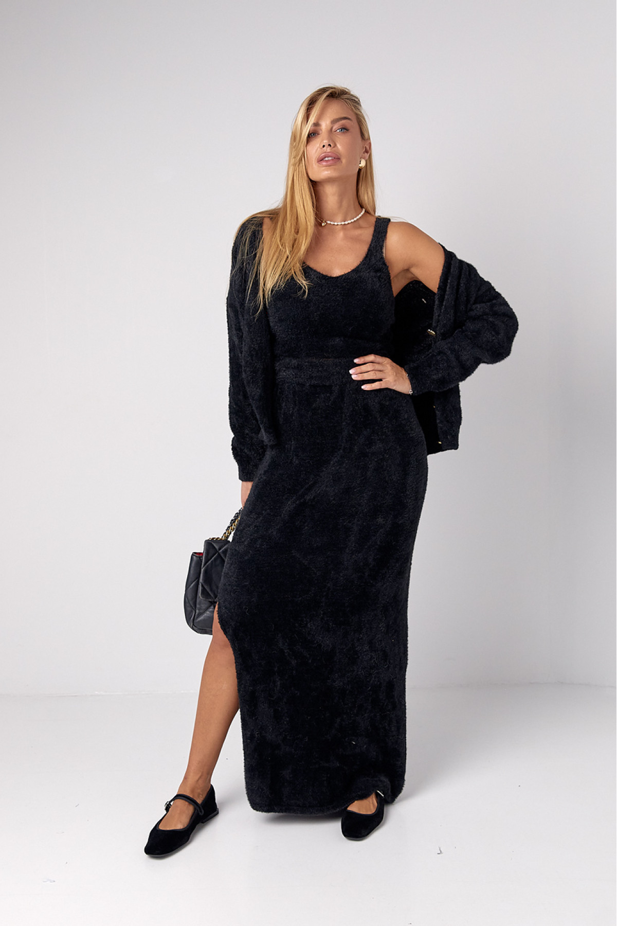 Жіночий костюмтрійка з альпаки  чорний колір