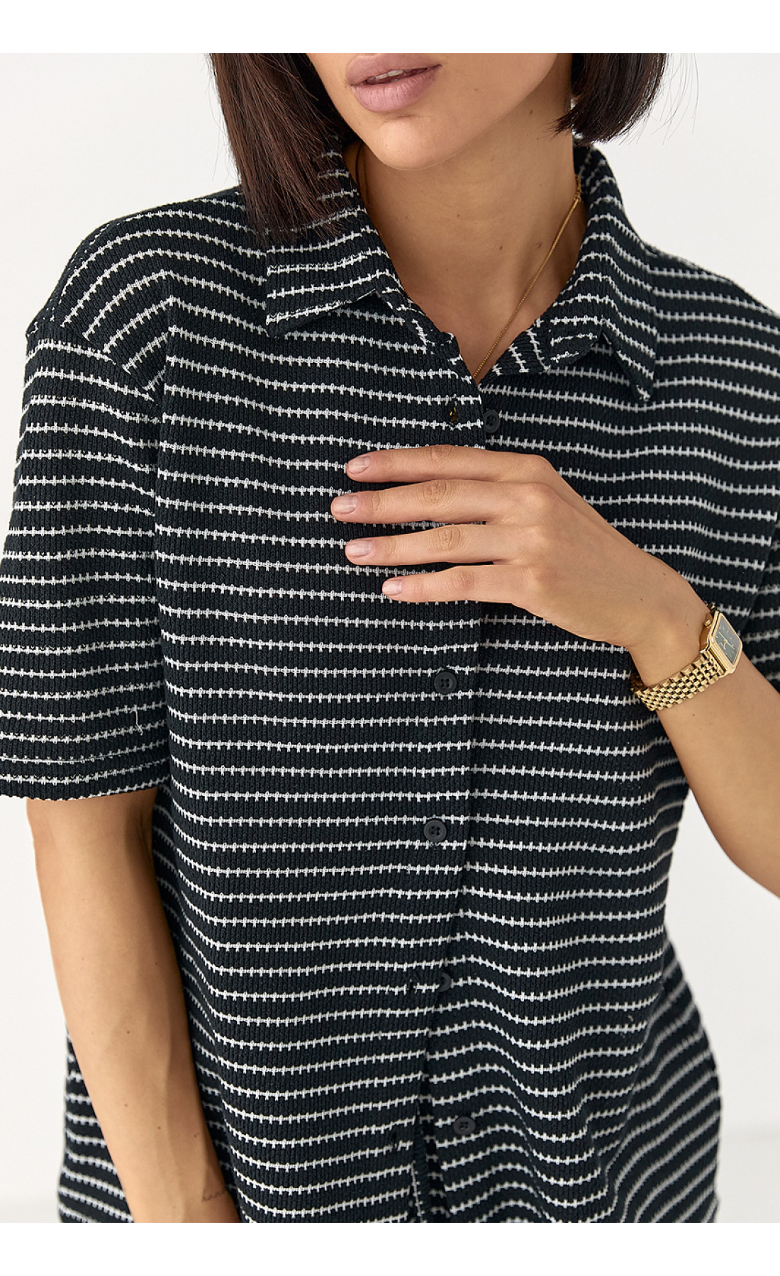 В'язаний костюм у смужку  із сорочкою та шортами  чорний колір