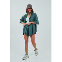 Трикотажний костюм із шортами та сорочкою  зелений колір