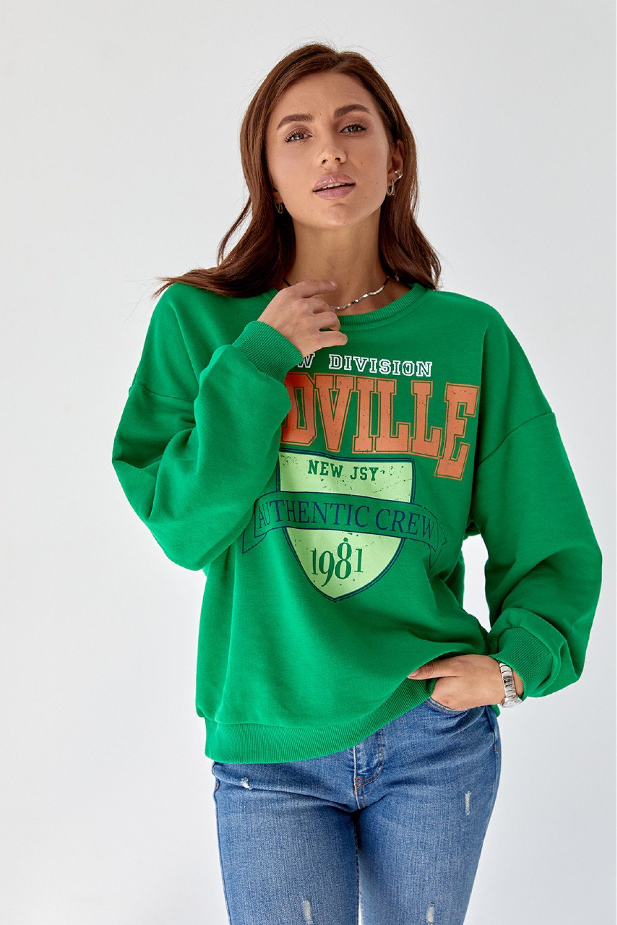 Жіночий трикотажний світшот з яскравим принтом  зелений колір