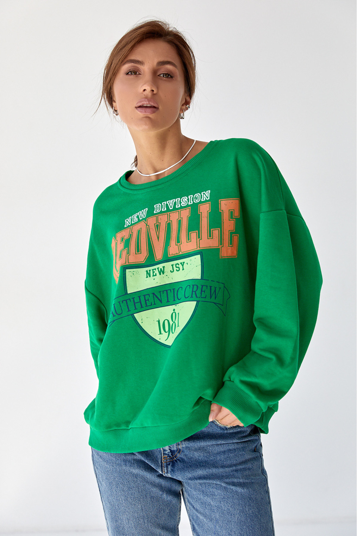 Жіночий трикотажний світшот з яскравим принтом  зелений колір