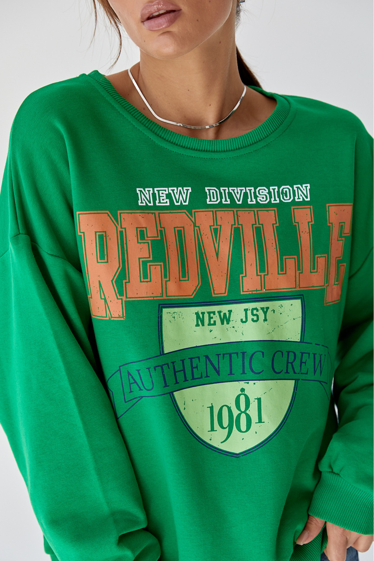 Жіночий трикотажний світшот з яскравим принтом  зелений колір