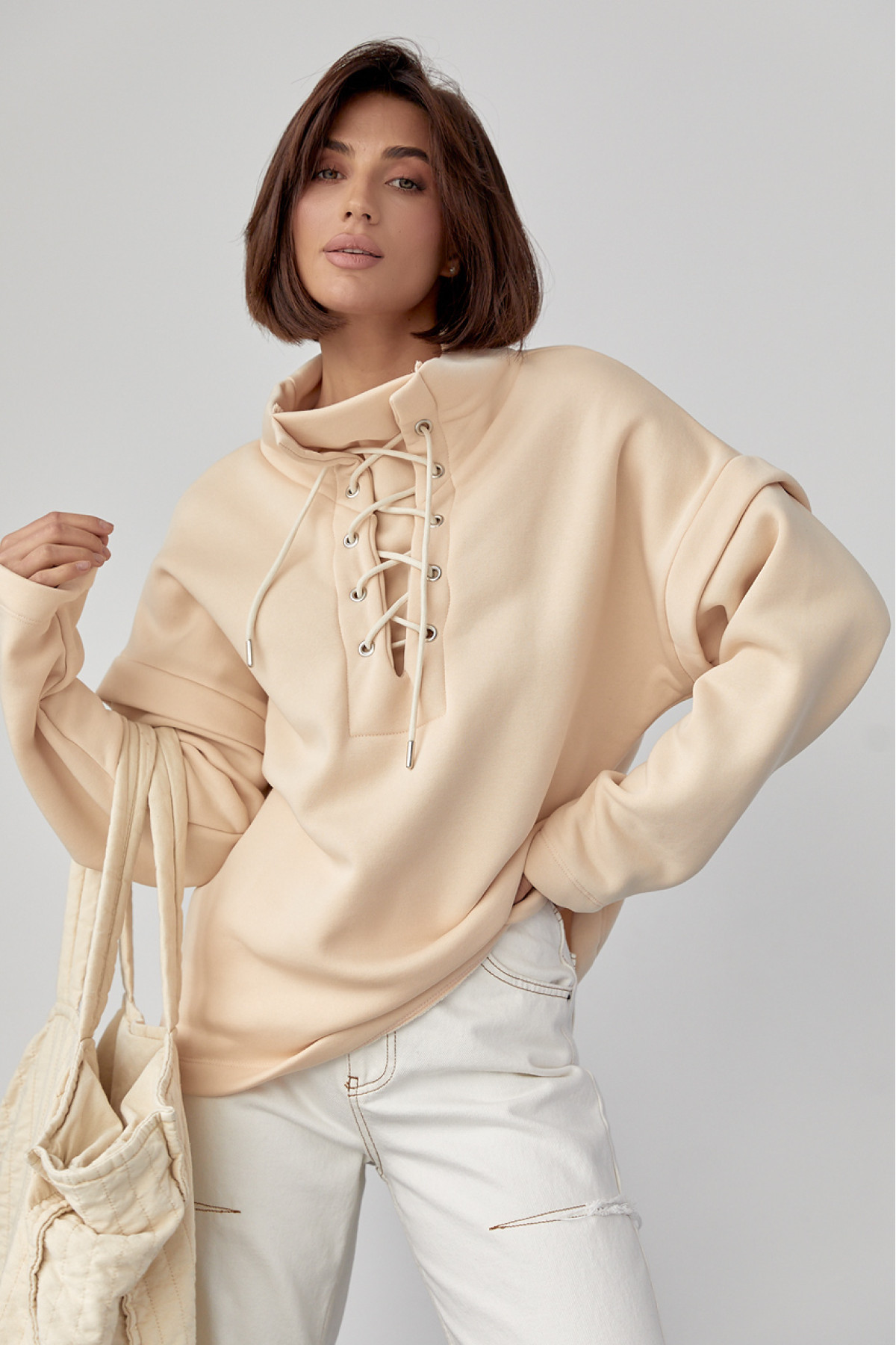 Теплий світшот із шнурівкою на горловині  бежевий колір