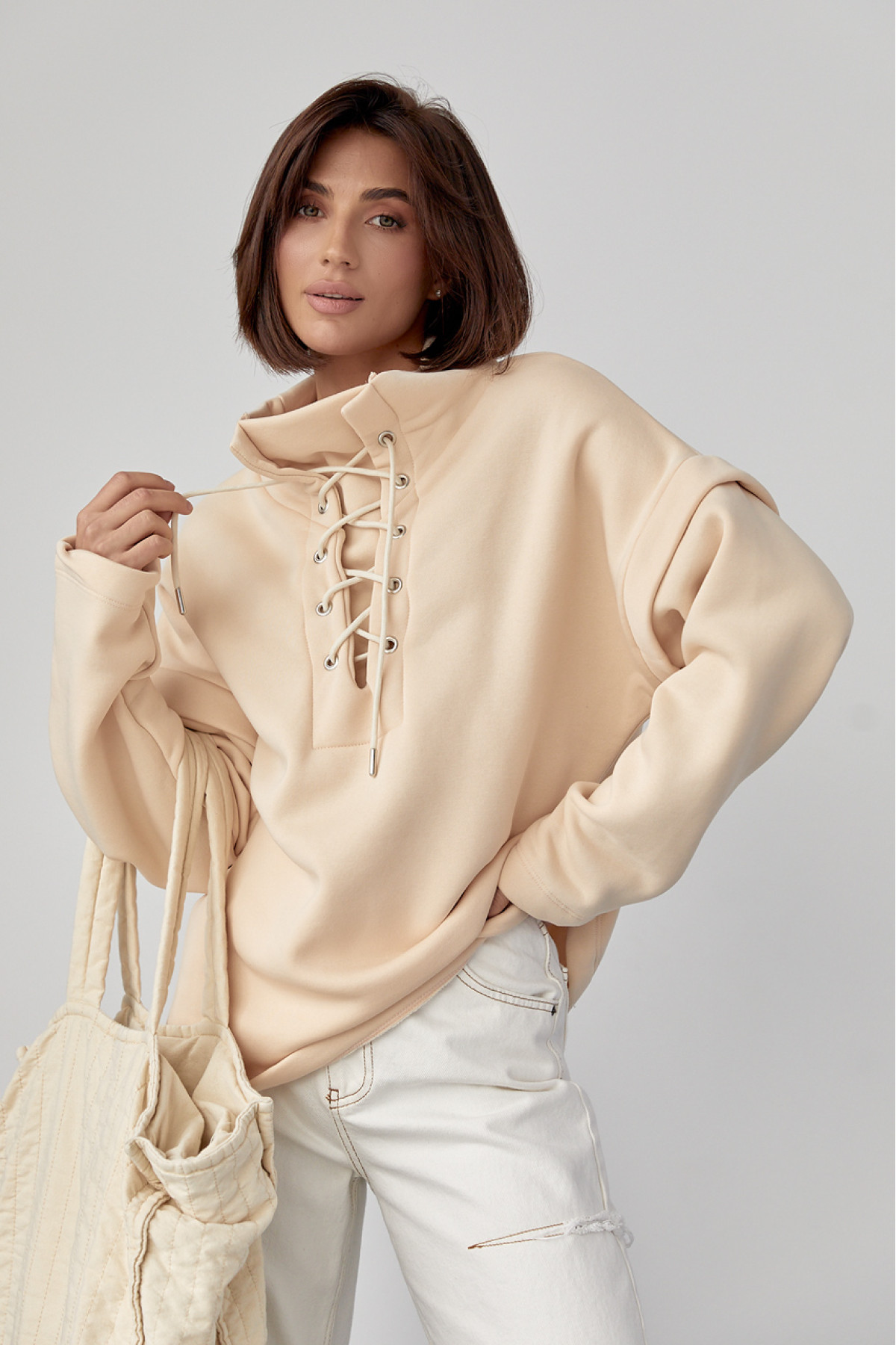 Теплий світшот із шнурівкою на горловині  бежевий колір