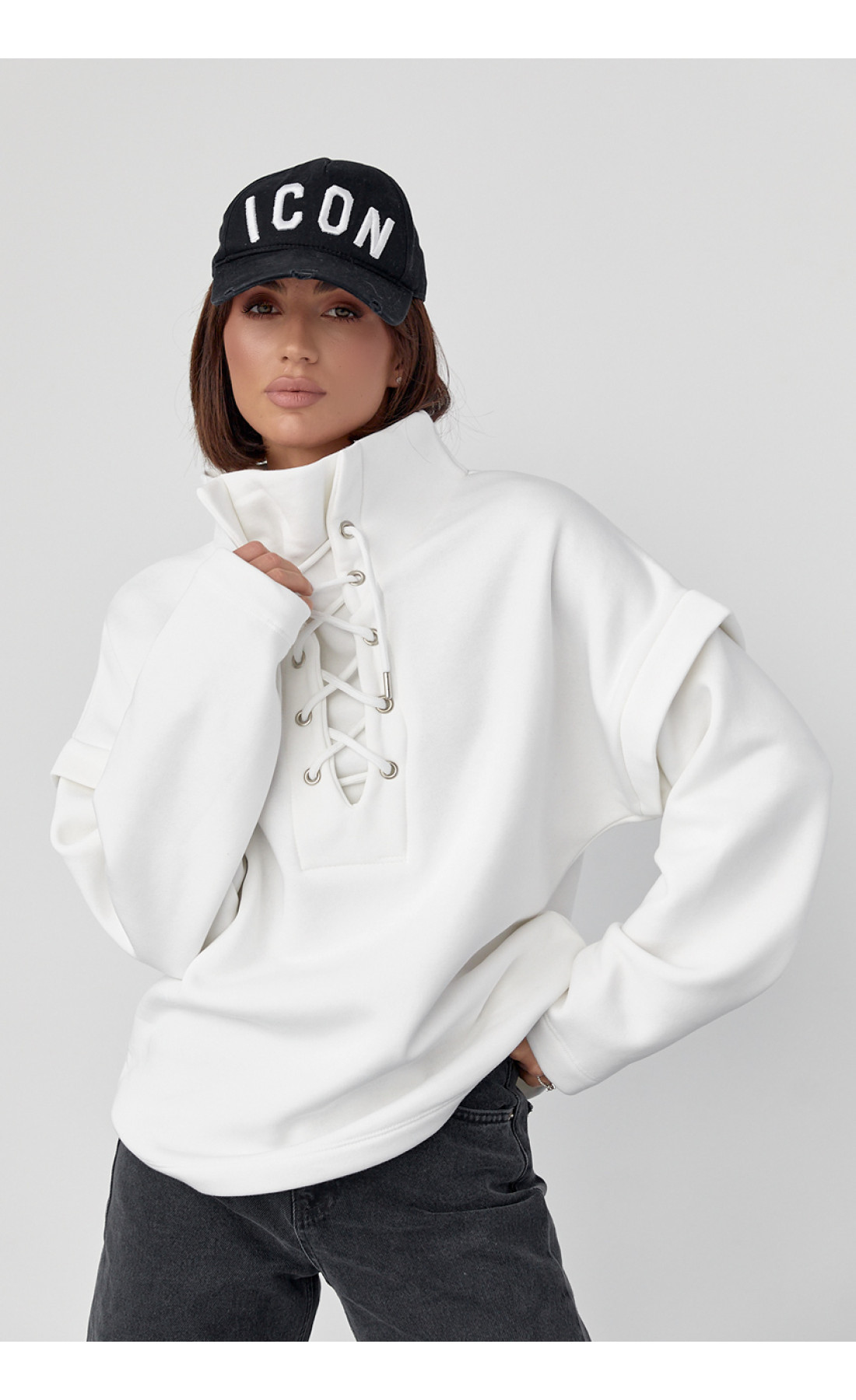 Теплий світшот із шнурівкою на горловині  молочний колір