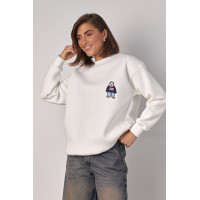 Теплий трикотажний світшот із вишитою пандою  молочний колір