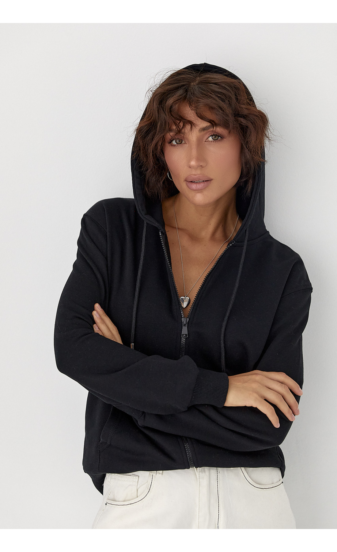 Жіноче худі на блискавці  чорний колір