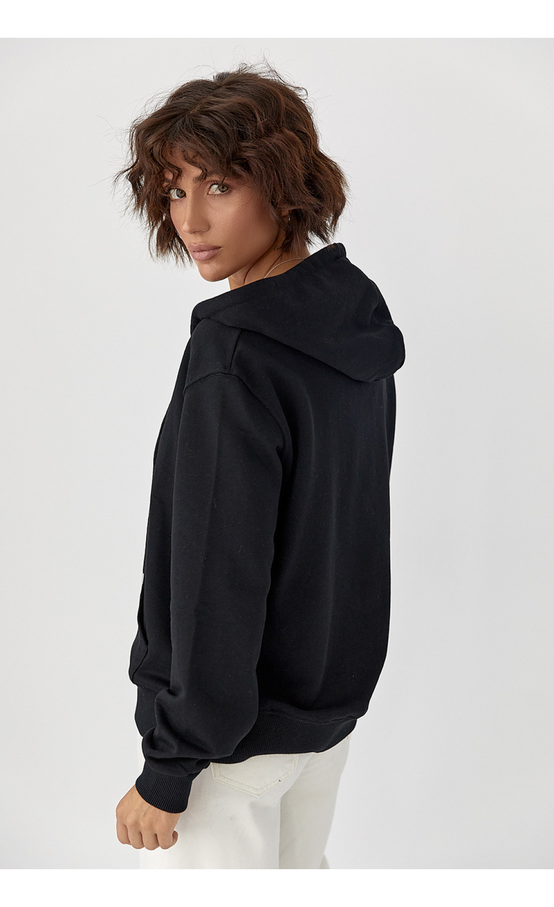 Жіноче худі на блискавці  чорний колір