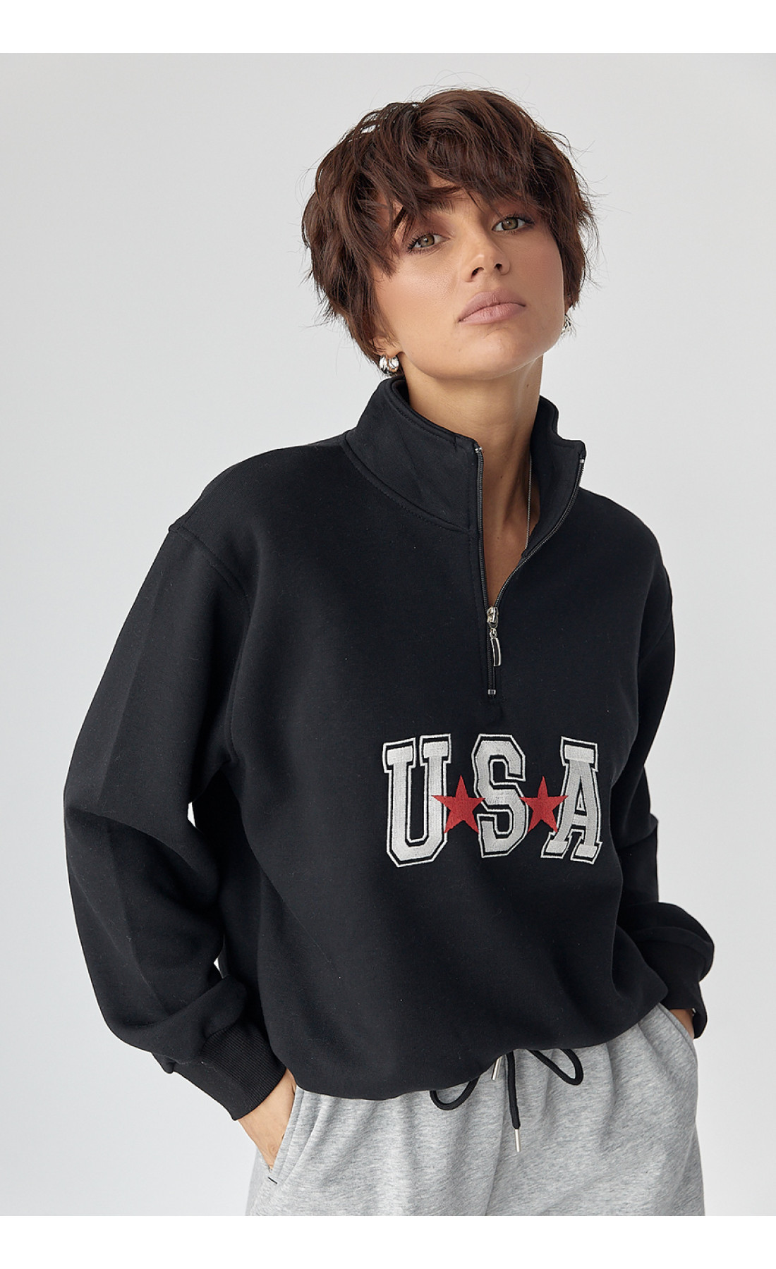 Теплий світшот з блискавкою на комірі  чорний колір