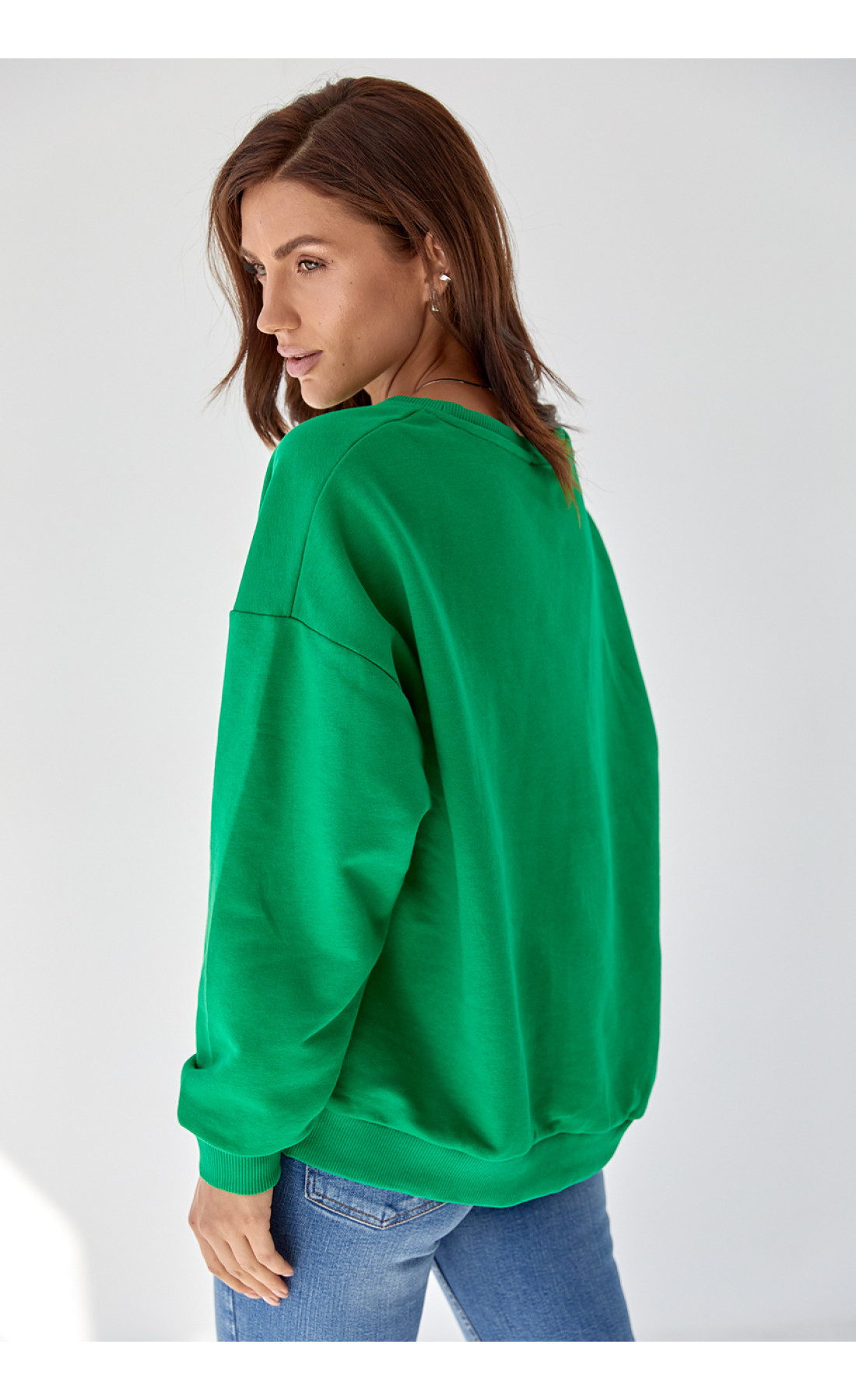 Жіночий трикотажний світшот з яскравим принтом  зелений колір