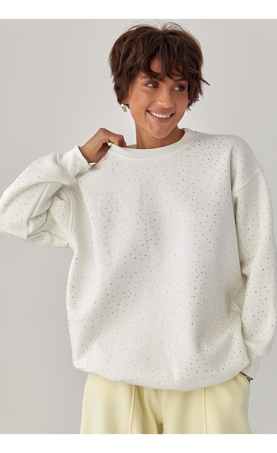 Теплий світшот із термостразами  молочний колір