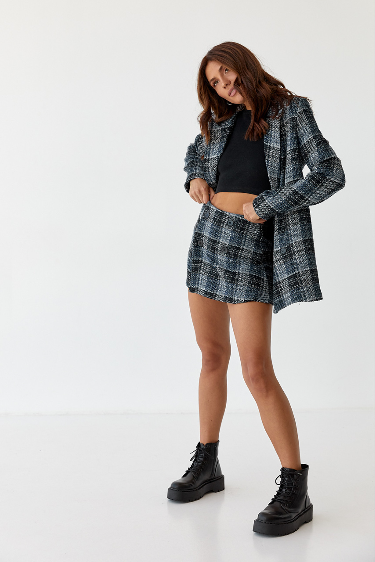 Жіночий костюм твідовий жакет і спідницяшорти SOBE  синій колір