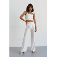 Жіночий бавовняний костюм із брюками та топом  молочний колір