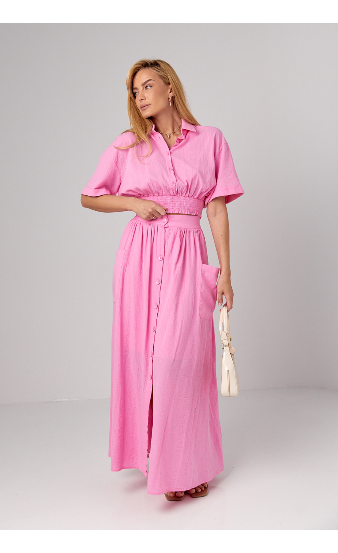 Літній спідничний костюм на гудзиках  рожевий колір