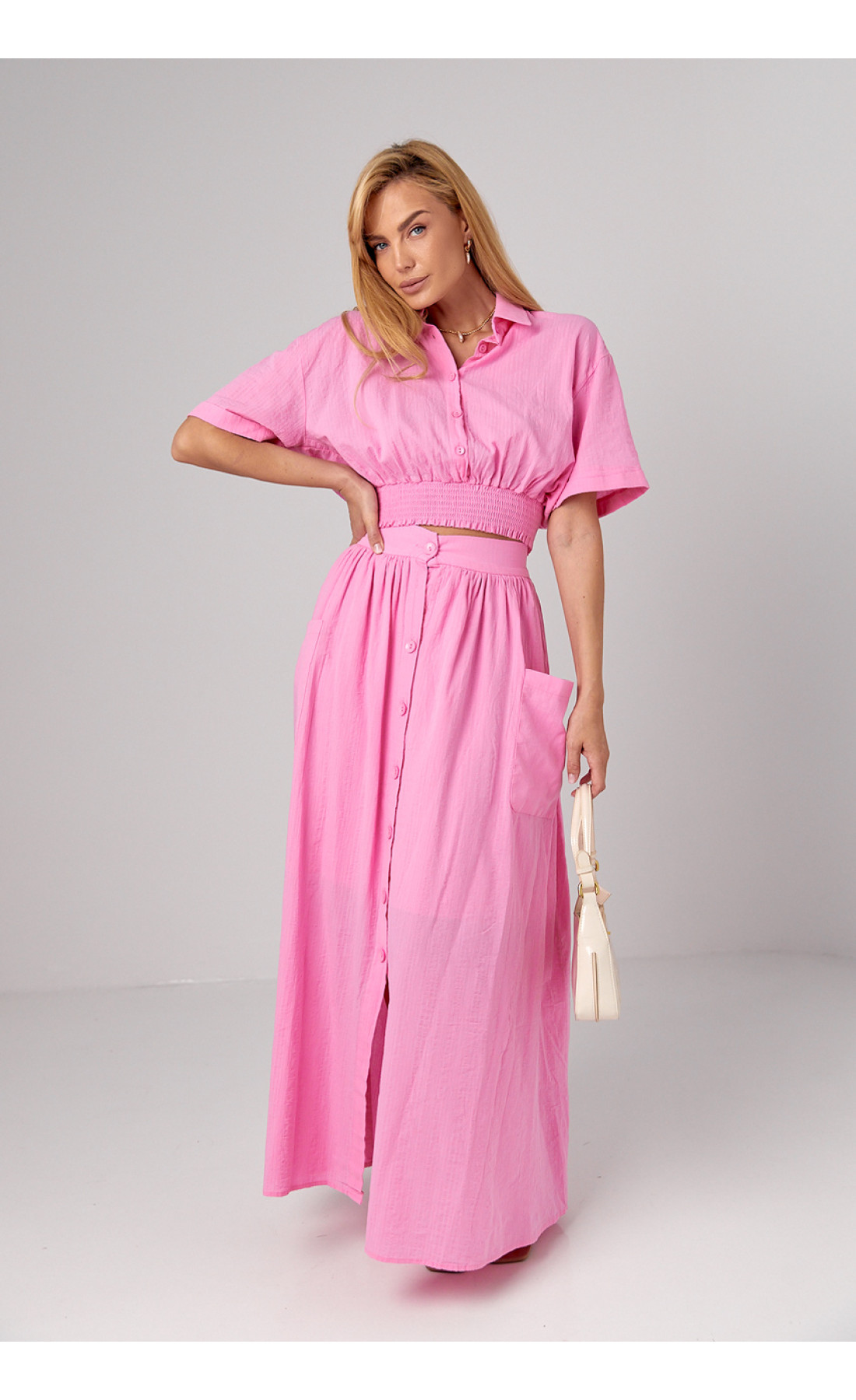 Літній спідничний костюм на гудзиках  рожевий колір