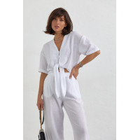 Жіночий літній костюм із брюками та блузкою на зав'язках  білий колір