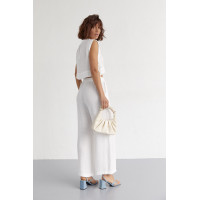 Літній жіночий костюм із брюками та топом із зав'язками  білий колір