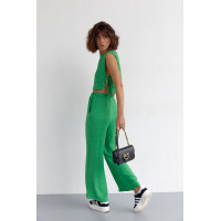 Літній жіночий костюм із брюками та топом із зав'язками  зелений колір