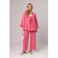 Лляний костюм з прямими штанами та сорочкою на зав'язках  рожевий колір