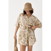 Літній костюм із сорочкою та шортами  коричневий колір