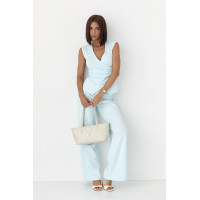 Трикотажний костюм з блузою і прямими штанами  блакитний колір