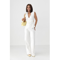 Трикотажний костюм з блузою і прямими штанами  молочний колір