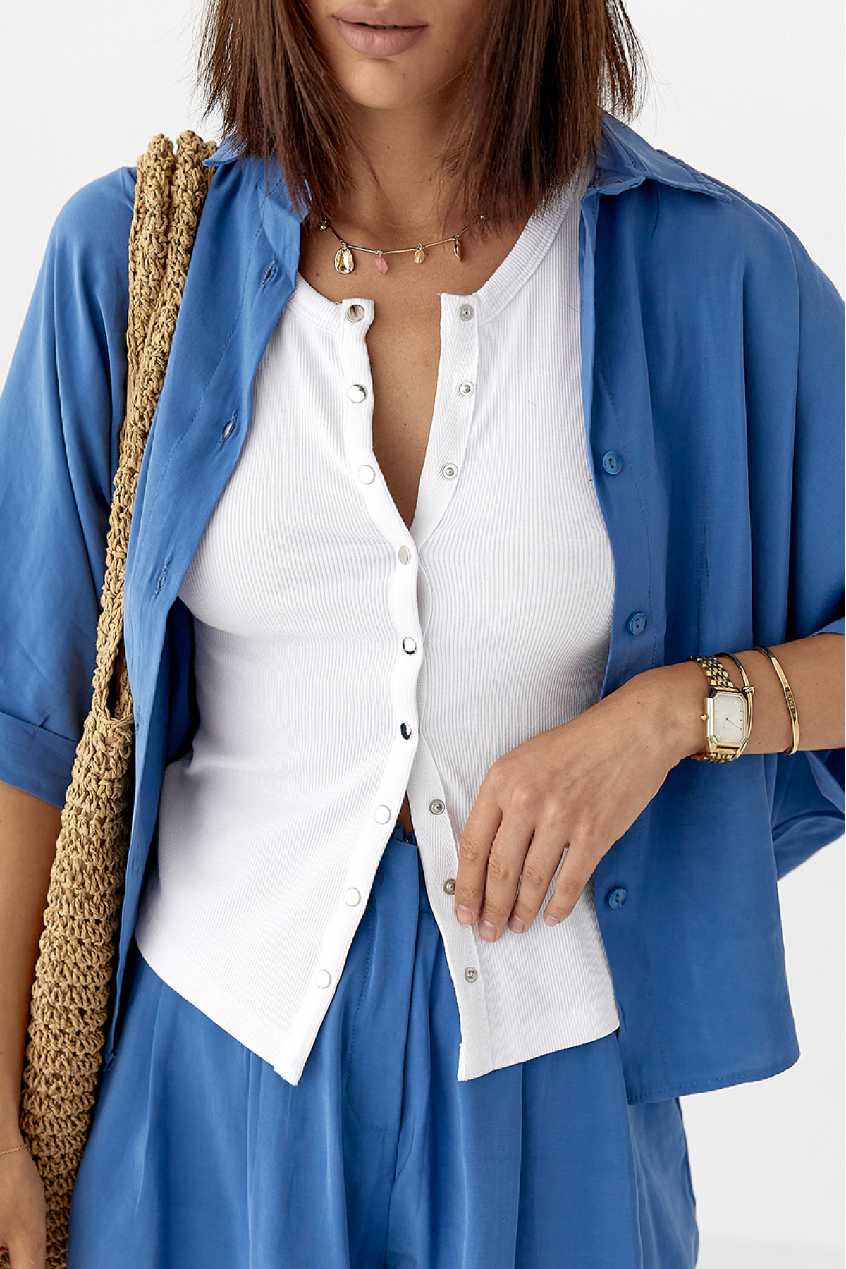 Костюм вільного крою із шортами та сорочкою  синій колір