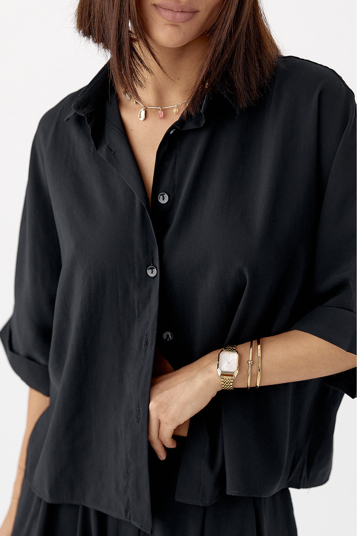 Костюм вільного крою із шортами та сорочкою  чорний колір