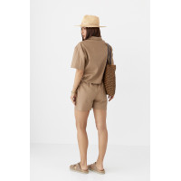 Льняний костюм із сорочкою та шортами  коричневий колір