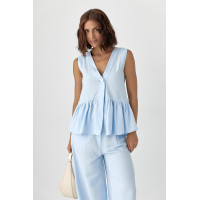 Класичний костюм із жилеткою з оборками та штанами  блакитний колір