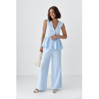 Класичний костюм із жилеткою з оборками та штанами  блакитний колір