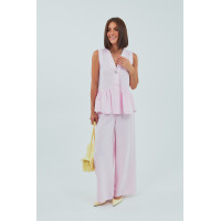 Класичний костюм із жилеткою з оборками та штанами  рожевий колір