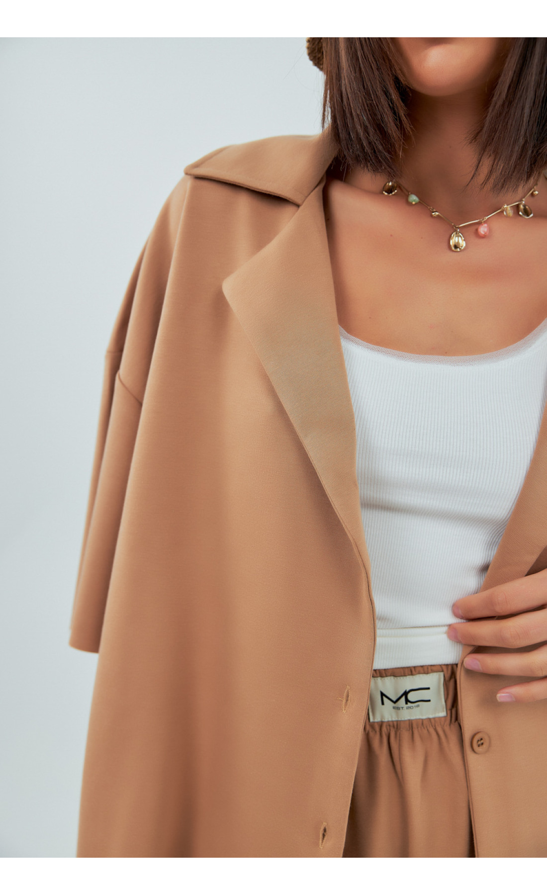 Трикотажний костюм із шортами та сорочкою  коричневий колір