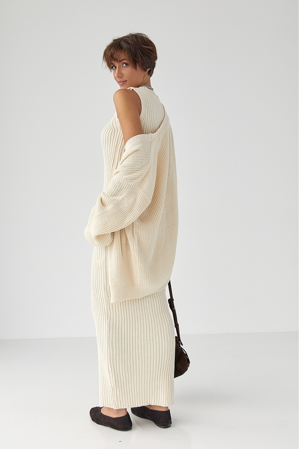 В'язаний костюм із сукнею та кардиганом  молочний колір