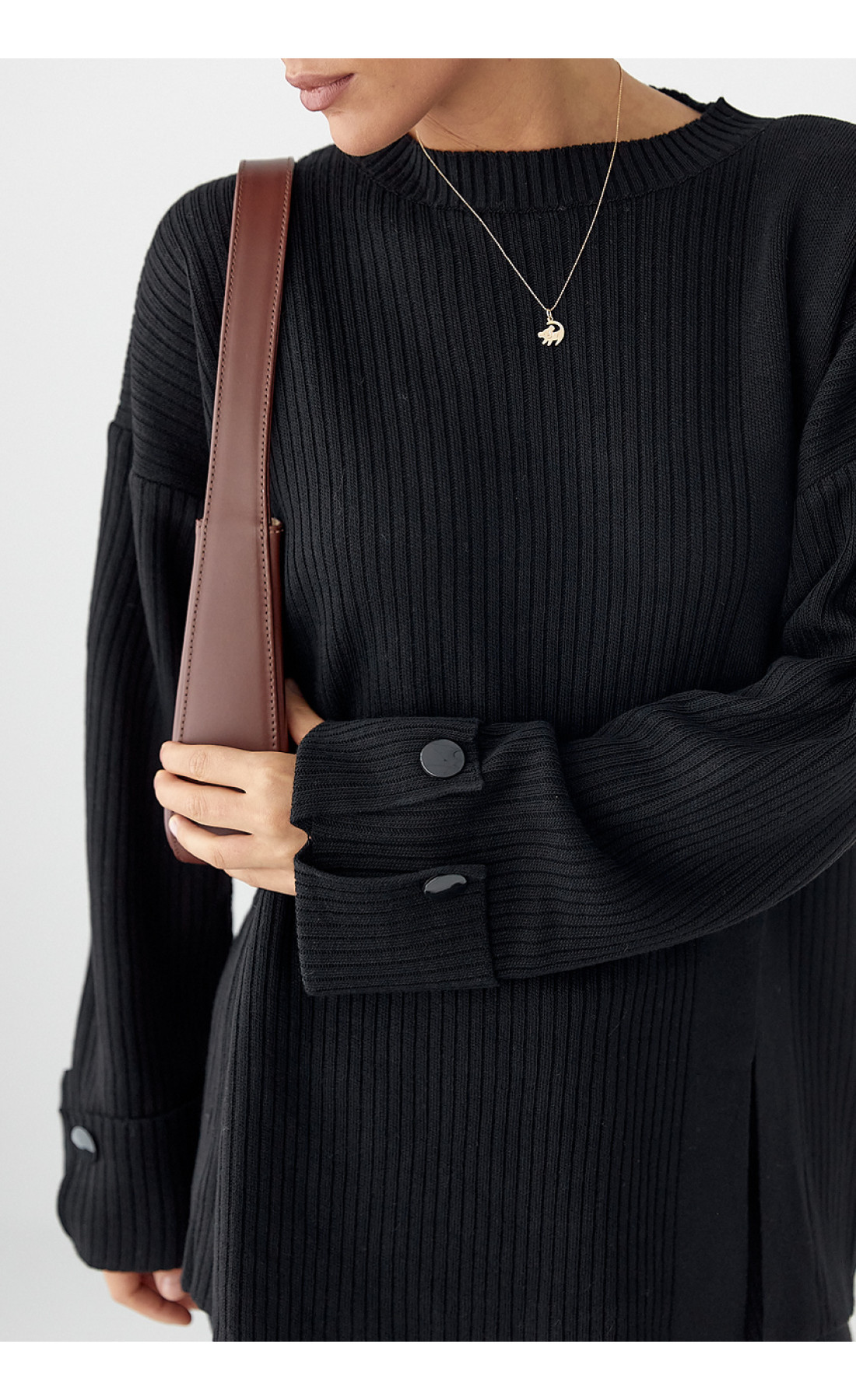 В'язаний костюм в рубчик вільною крою  чорний колір