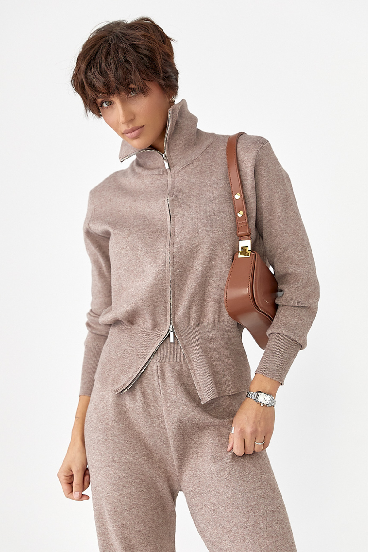 Трикотажний костюм із коротким кардиганом на блискавці та широкими штанами  кавовий колір
