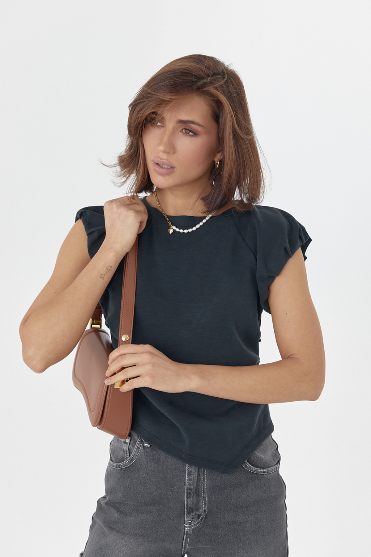 Жіноча футболка з пишними рукавами  темносиній колір