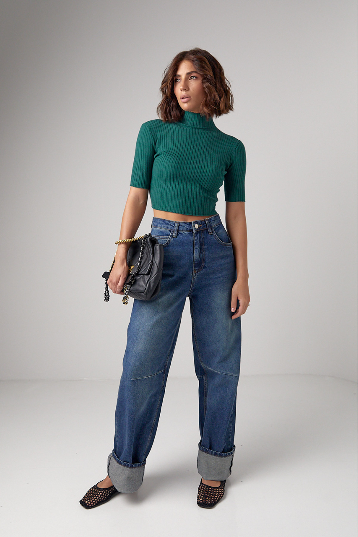 Жіноча вкорочена водолазка з коротким рукавом  зелений колір